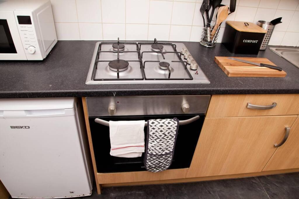 Snug - Logie Baird Apartment Helensburgh Luaran gambar