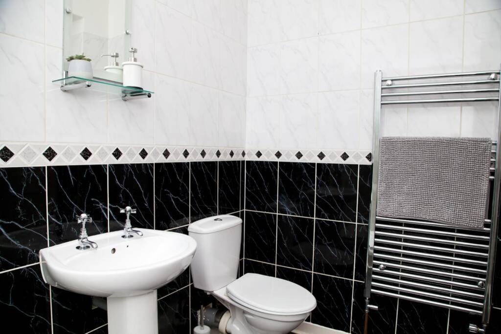 Snug - Logie Baird Apartment Helensburgh Luaran gambar